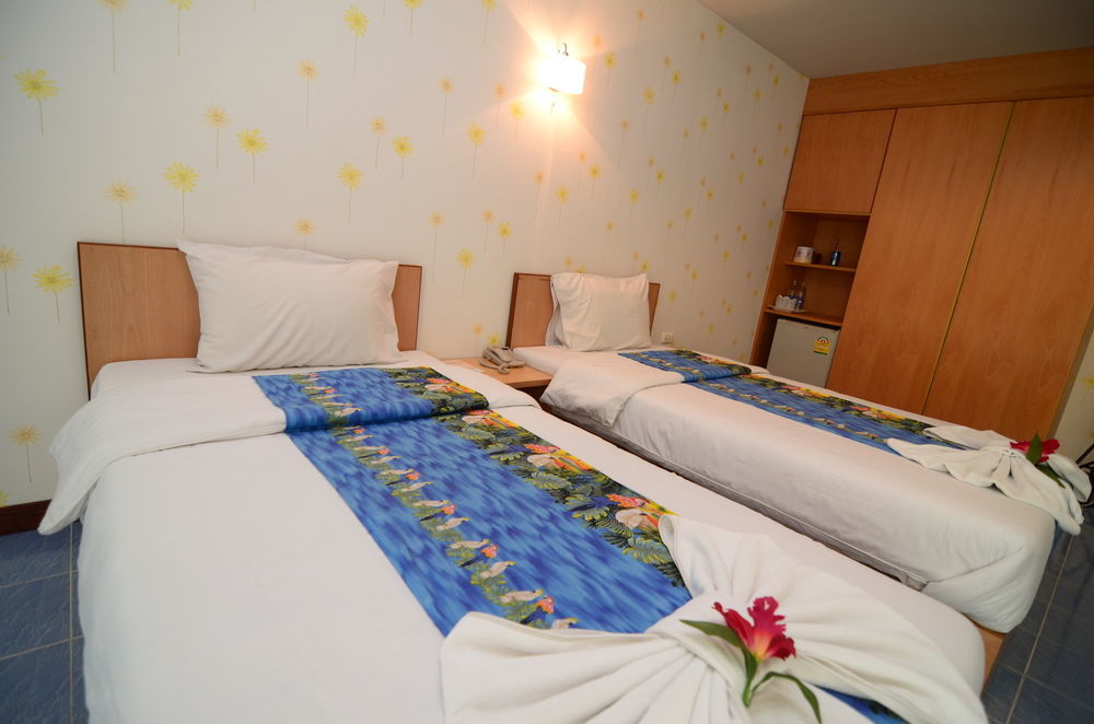 Oyo 257 Sea Paradise Hotel Sattahip Exteriör bild