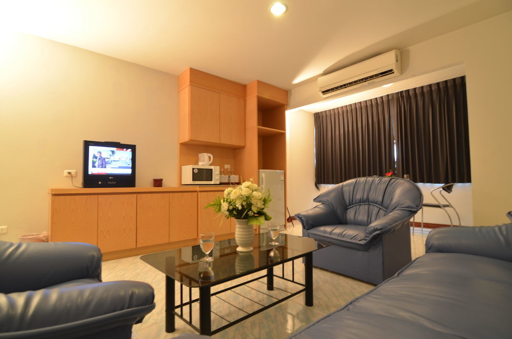 Oyo 257 Sea Paradise Hotel Sattahip Exteriör bild