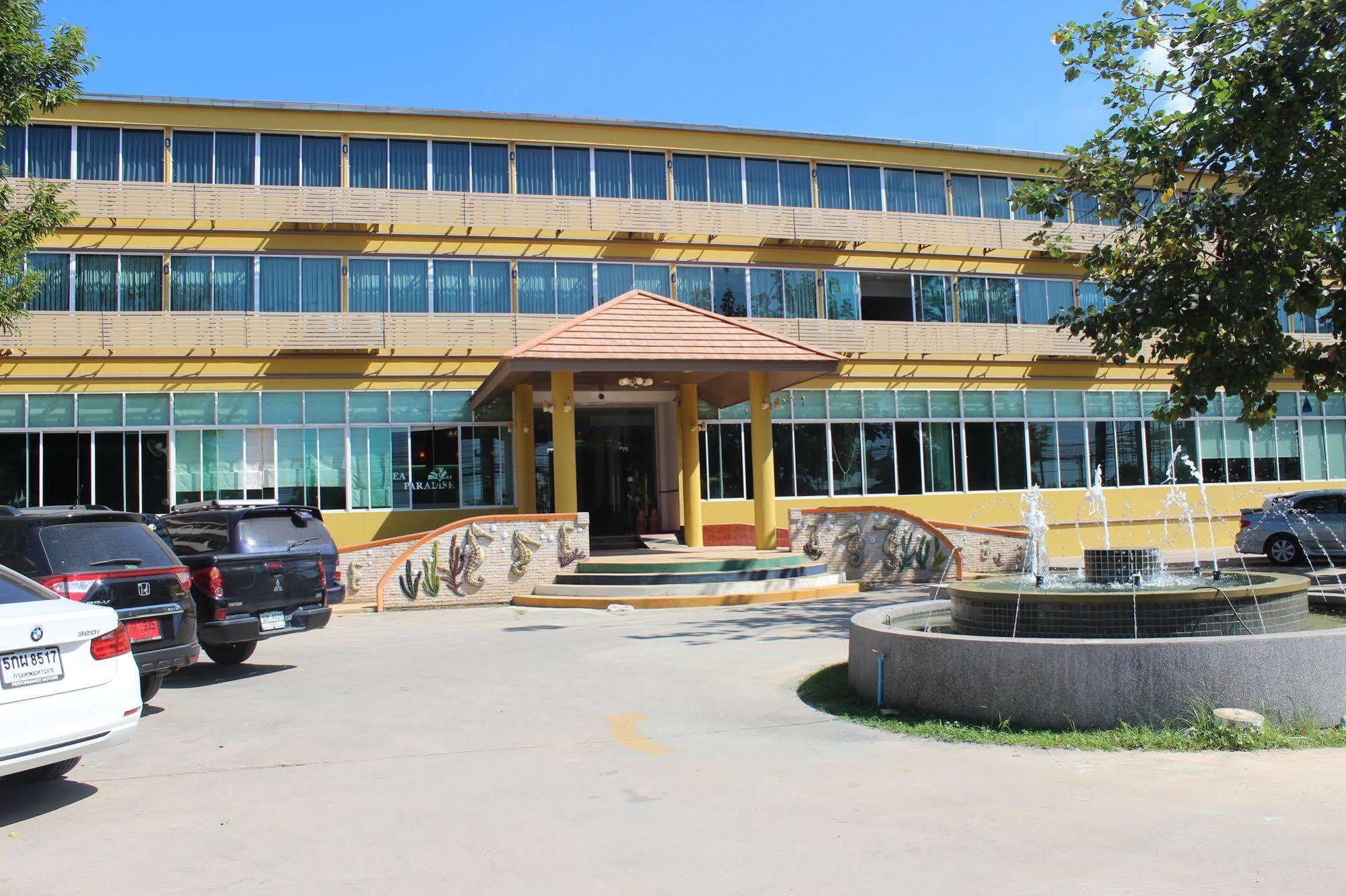 Oyo 257 Sea Paradise Hotel Sattahip Exteriör bild